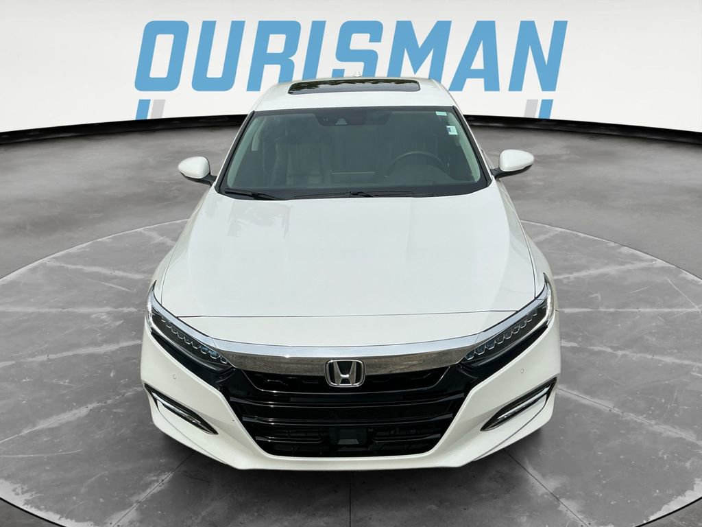 Used 2019 Honda Accord Touring image 9