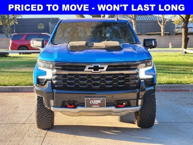 Used 2025 Chevrolet Silverado 1500 ZR2 w/ Technology Package image 11