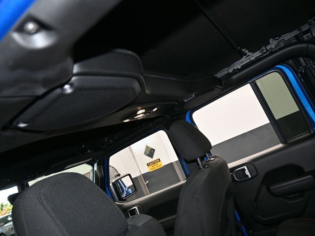 Used 2023 Jeep Gladiator Rubicon w/ Trailer Tow Package image 37