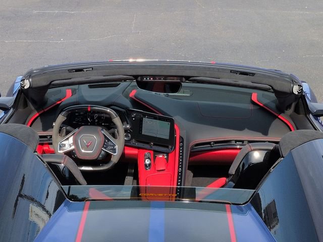 Used 2025 Chevrolet Corvette Z06 w/ Stealth Interior Trim Package RWD image 18