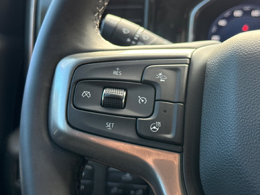 Used 2025 Chevrolet Silverado 1500 LT AWD/4WD image 28
