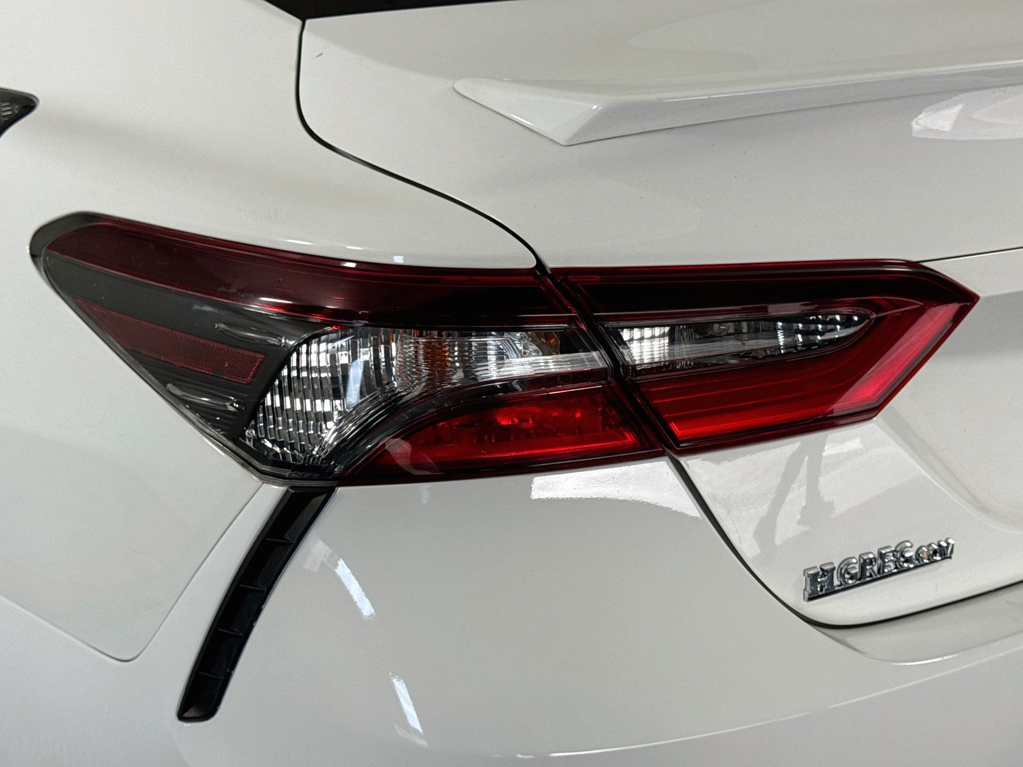 Used 2021 Toyota Camry SE FWD image 35