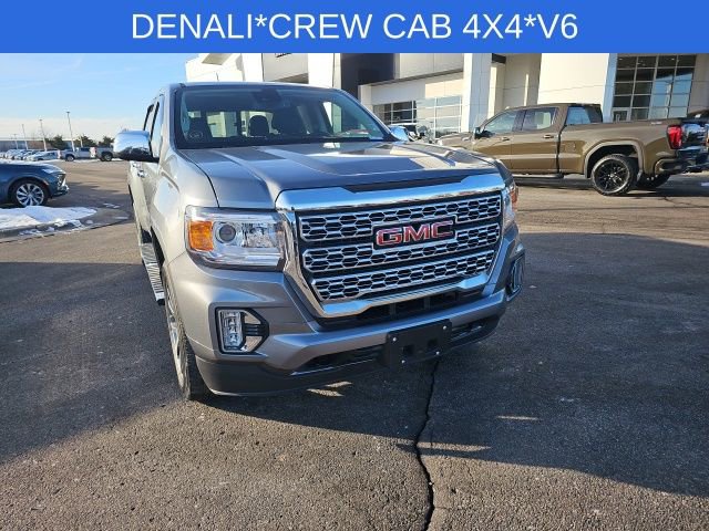 Used 2022 GMC Canyon Denali image 3