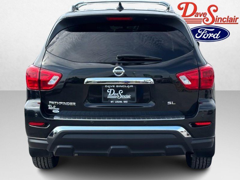Used 2019 Nissan Pathfinder SL w/ Cargo Package FWD image 8