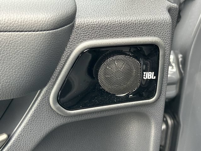 Used 2026 Toyota 4Runner Limited AWD/4WD image 18
