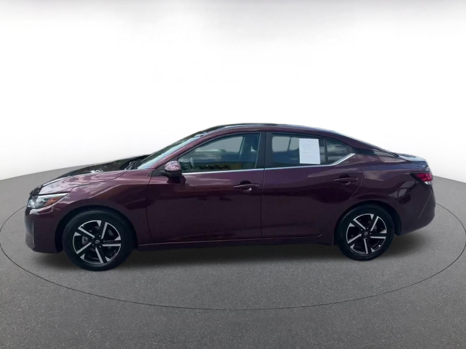 Used 2025 Nissan Sentra SV FWD image 7