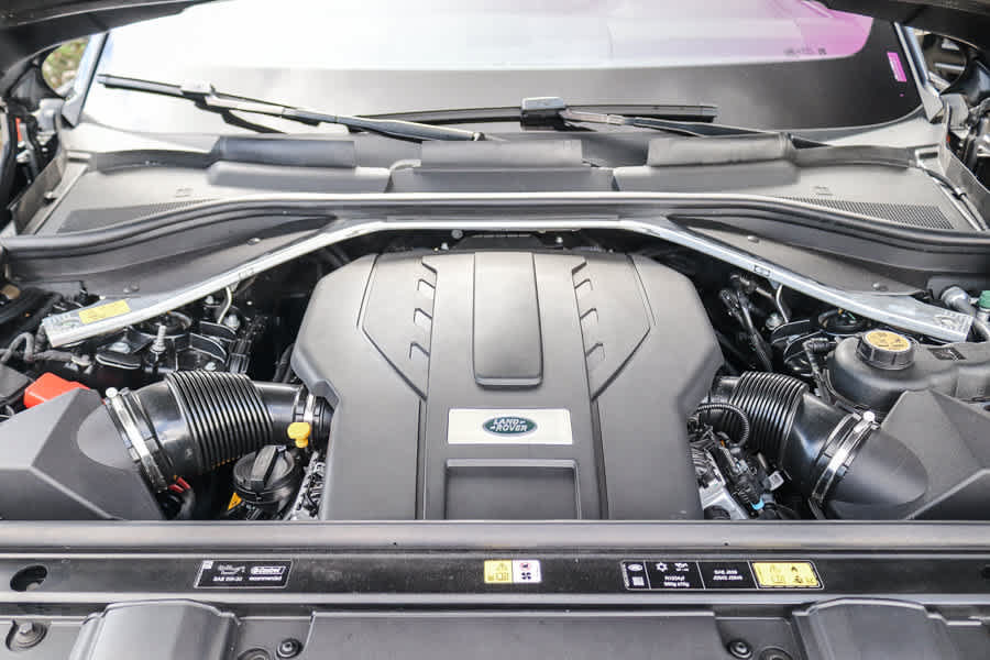 Certified 2023 Land Rover Range Rover SE AWD/4WD image 28