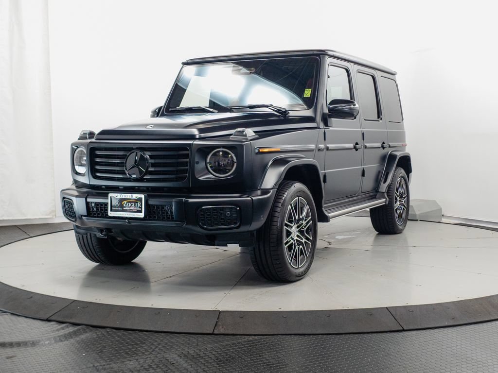 Certified 2025 Mercedes-Benz G 580 w/ Manufactur Interior Package image 3