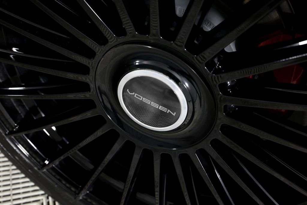 Used 2024 Cadillac Escalade V w/ LPO, ONYX Package image 55