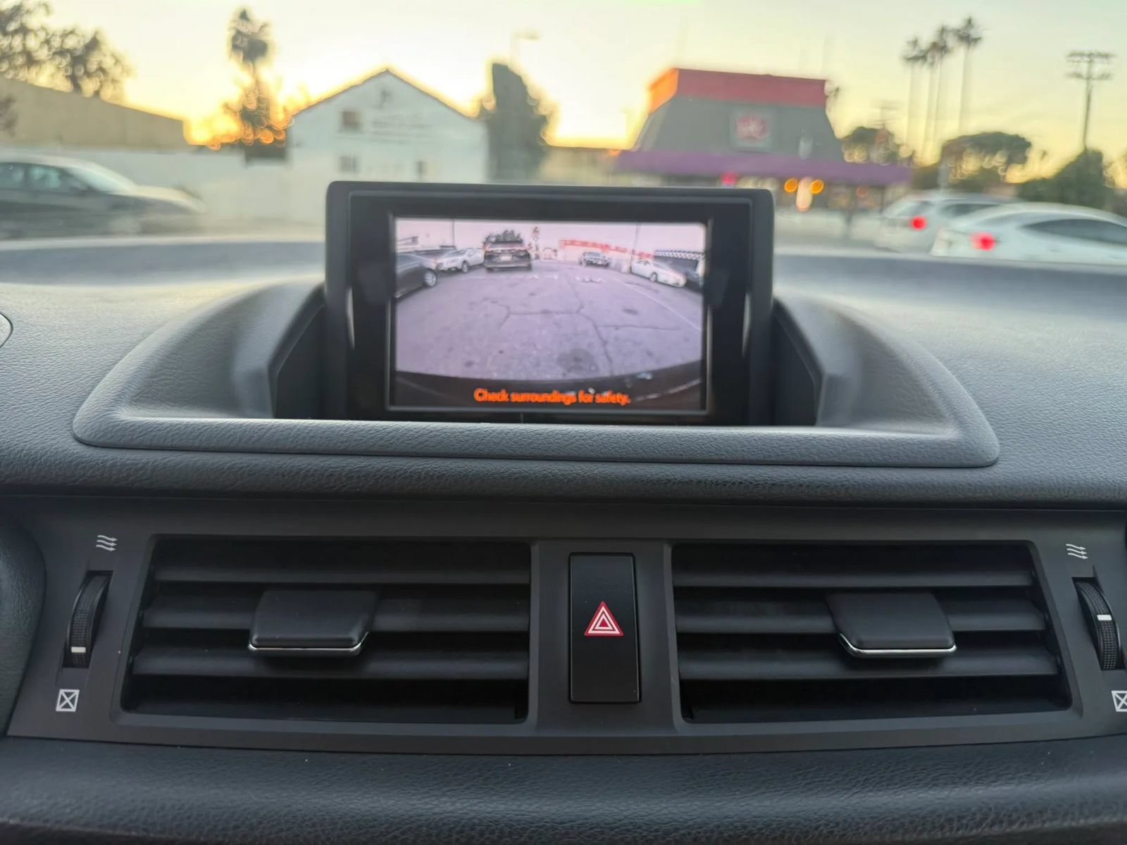 Used 2013 Lexus CT 200h w/ Premium Pkg w/Navigation FWD image 18