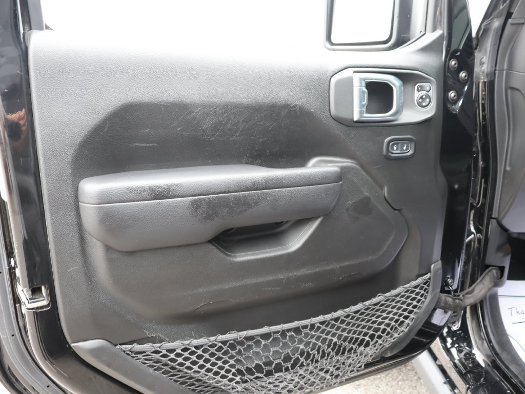Used 2024 Jeep Wrangler Unlimited AWD/4WD image 20