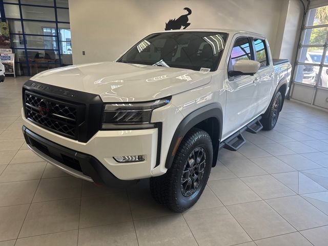 Used 2024 Nissan Frontier PRO-4X w/ Pro Premium Package AWD/4WD image 4