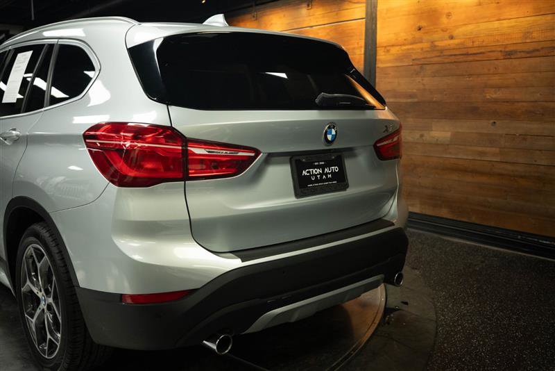 Used 2017 BMW X1 xDrive28i image 6