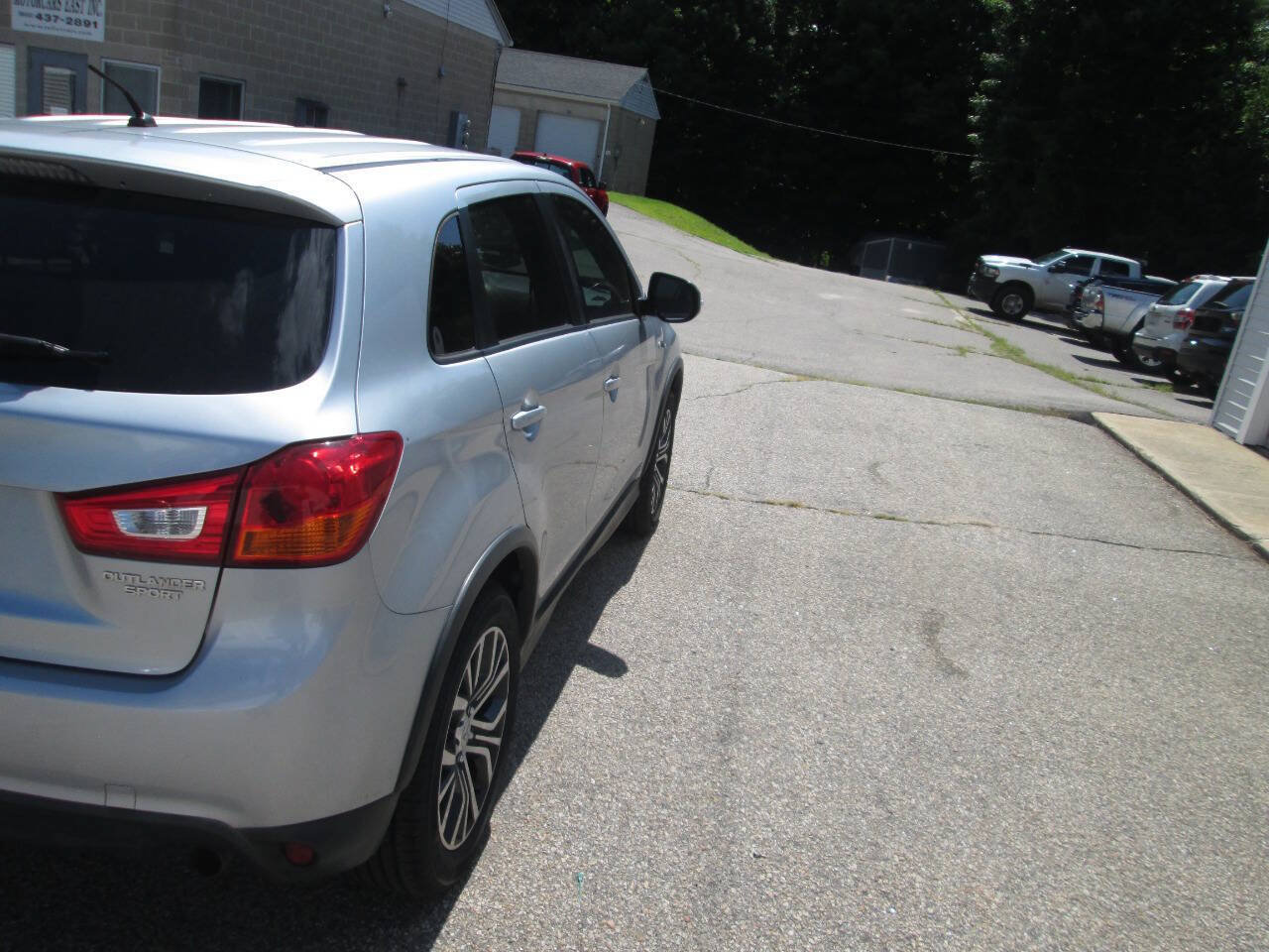 Used 2016 Mitsubishi Outlander Sport ES FWD image 10