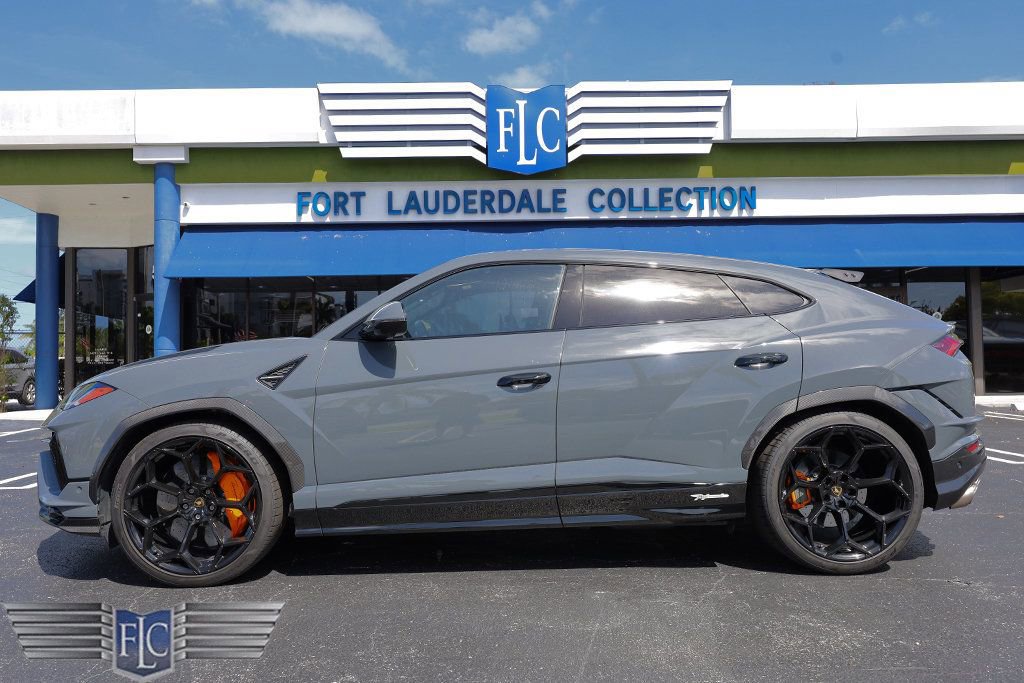Used 2024 Lamborghini Urus Performante AWD/4WD image 47