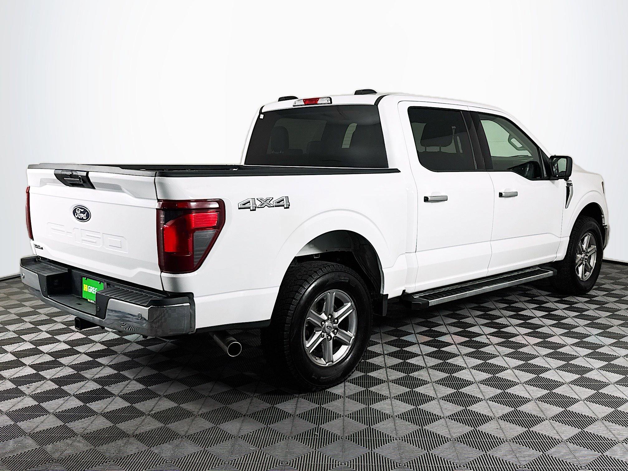 Used 2024 Ford F150 XLT w/ Tow/Haul Package image 10