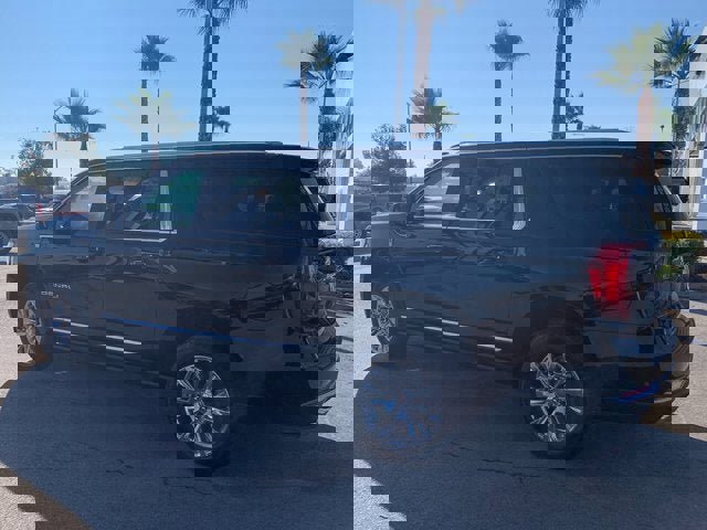 New 2026 GMC Yukon XL Denali w/ Sun & Power Step Package image 2