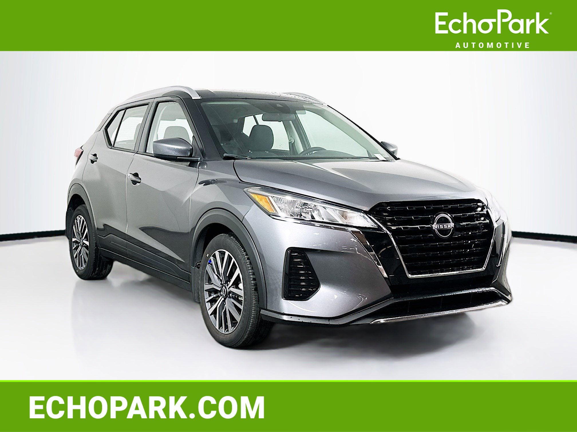 Used 2024 Nissan Kicks SV