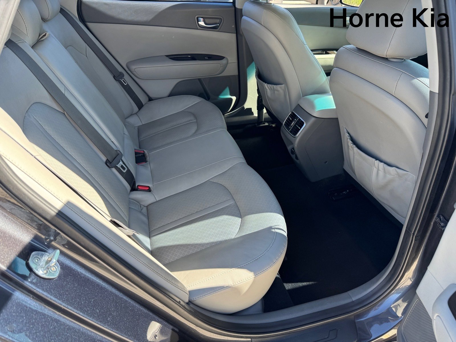 Used 2017 Kia Optima EX w/ Premium Package image 25