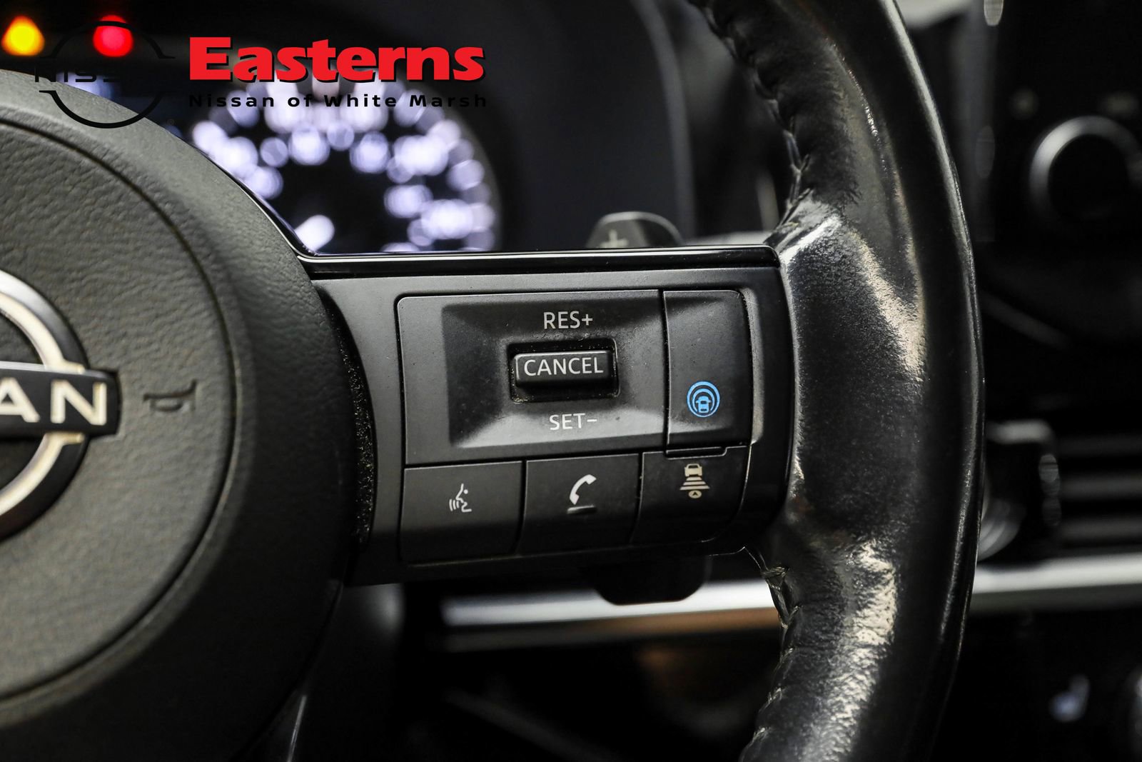 Used 2024 Nissan Pathfinder SL image 53