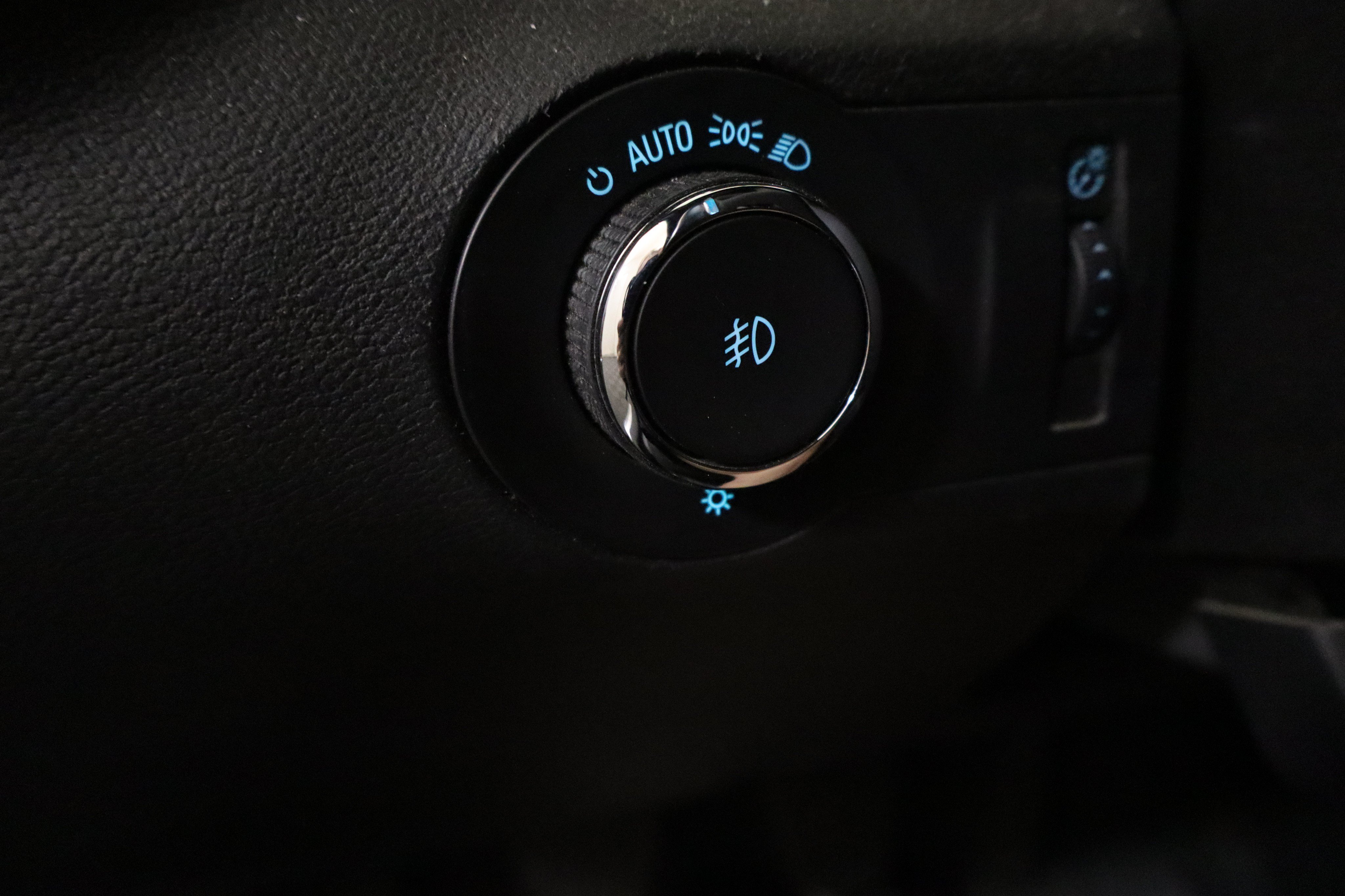 Used 2014 Chevrolet Camaro SS RWD image 33