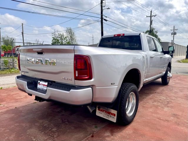 New 2026 RAM 3500 Laramie AWD/4WD image 5