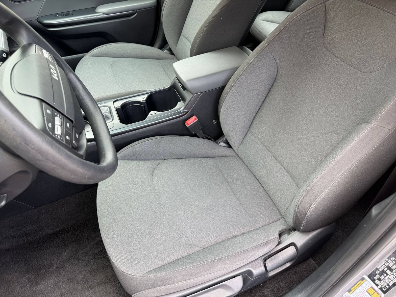Used 2025 Kia K4 FWD image 38