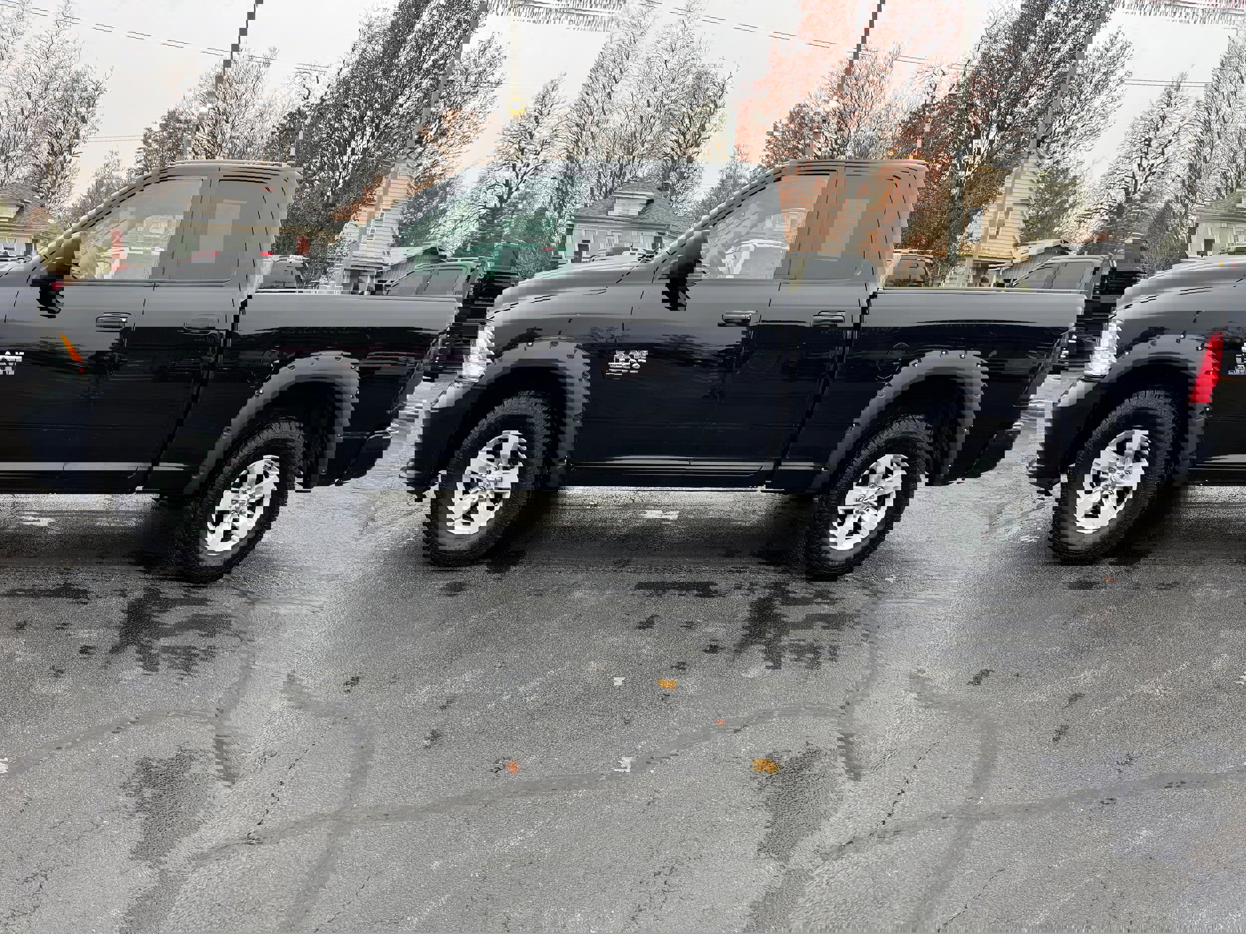 Used 2019 RAM 1500 Express image 4