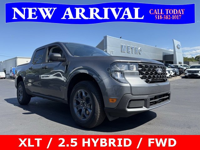 New 2025 Ford Maverick XLT