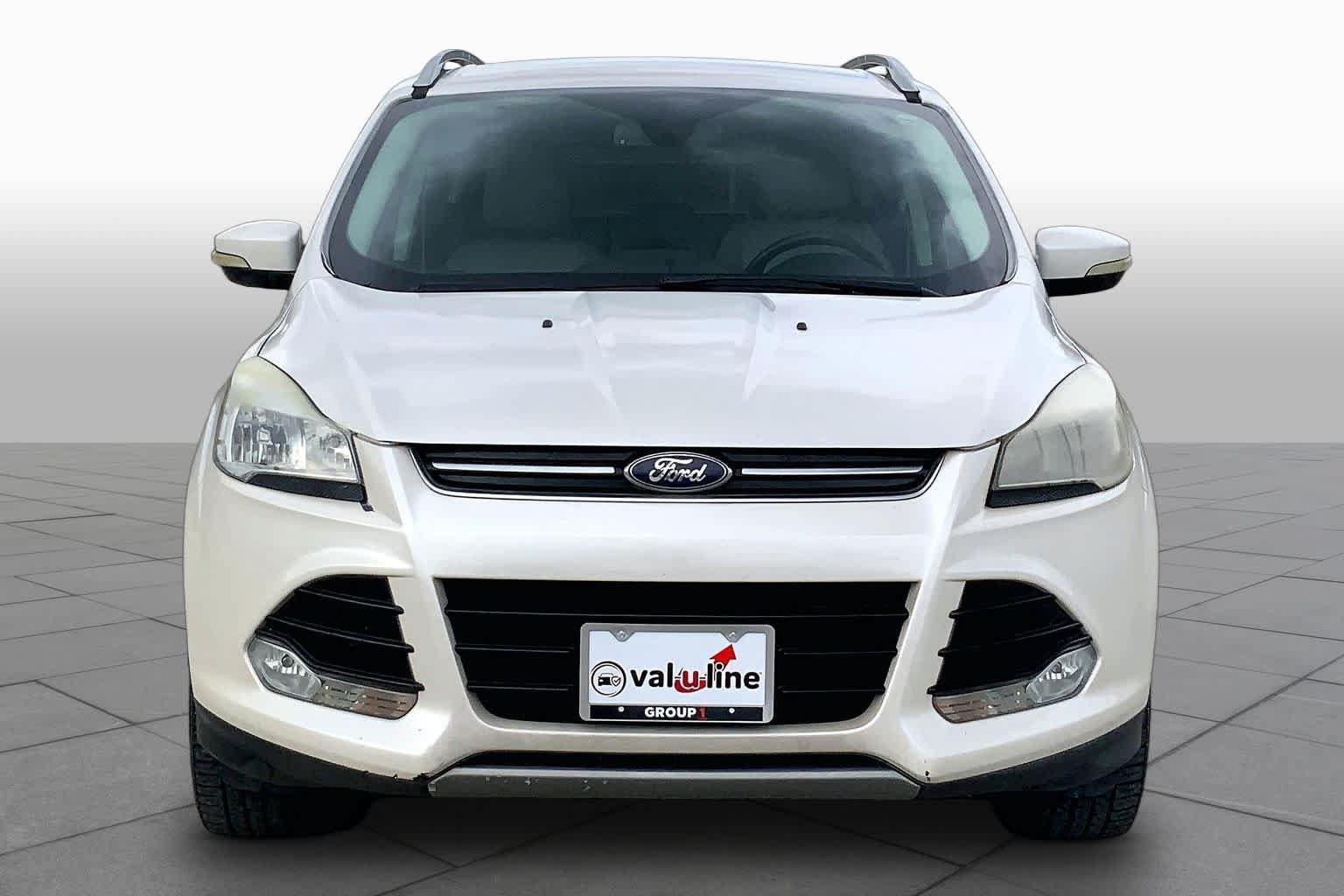 Used 2016 Ford Escape Titanium FWD image 4