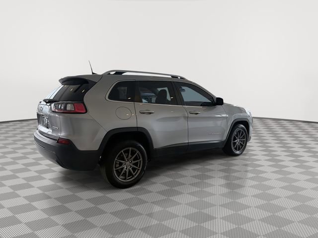 Used 2019 Jeep Cherokee Latitude Plus image 11