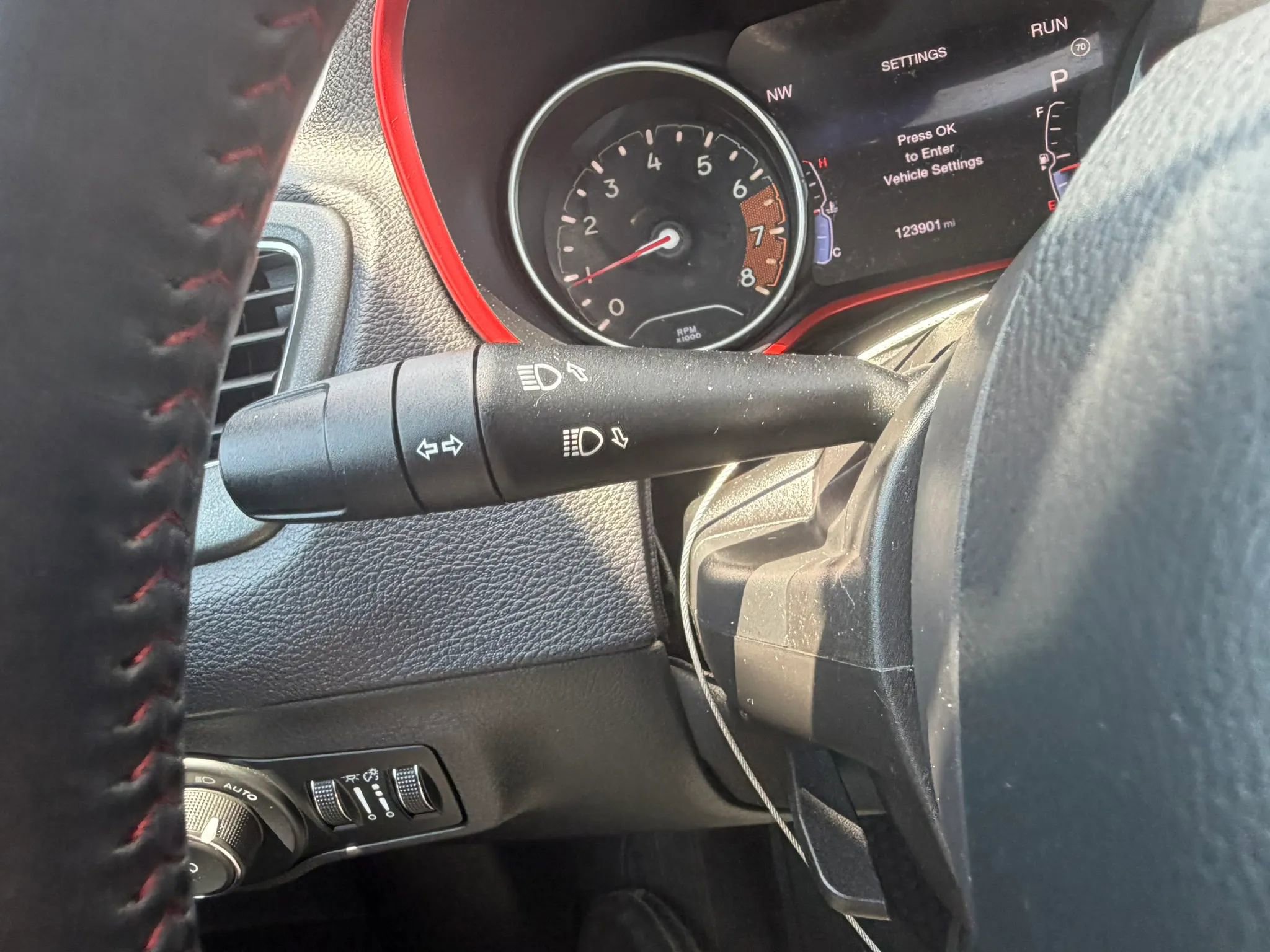 Used 2017 Jeep Compass Trailhawk w/ Popular Equipment Group AWD/4WD image 23