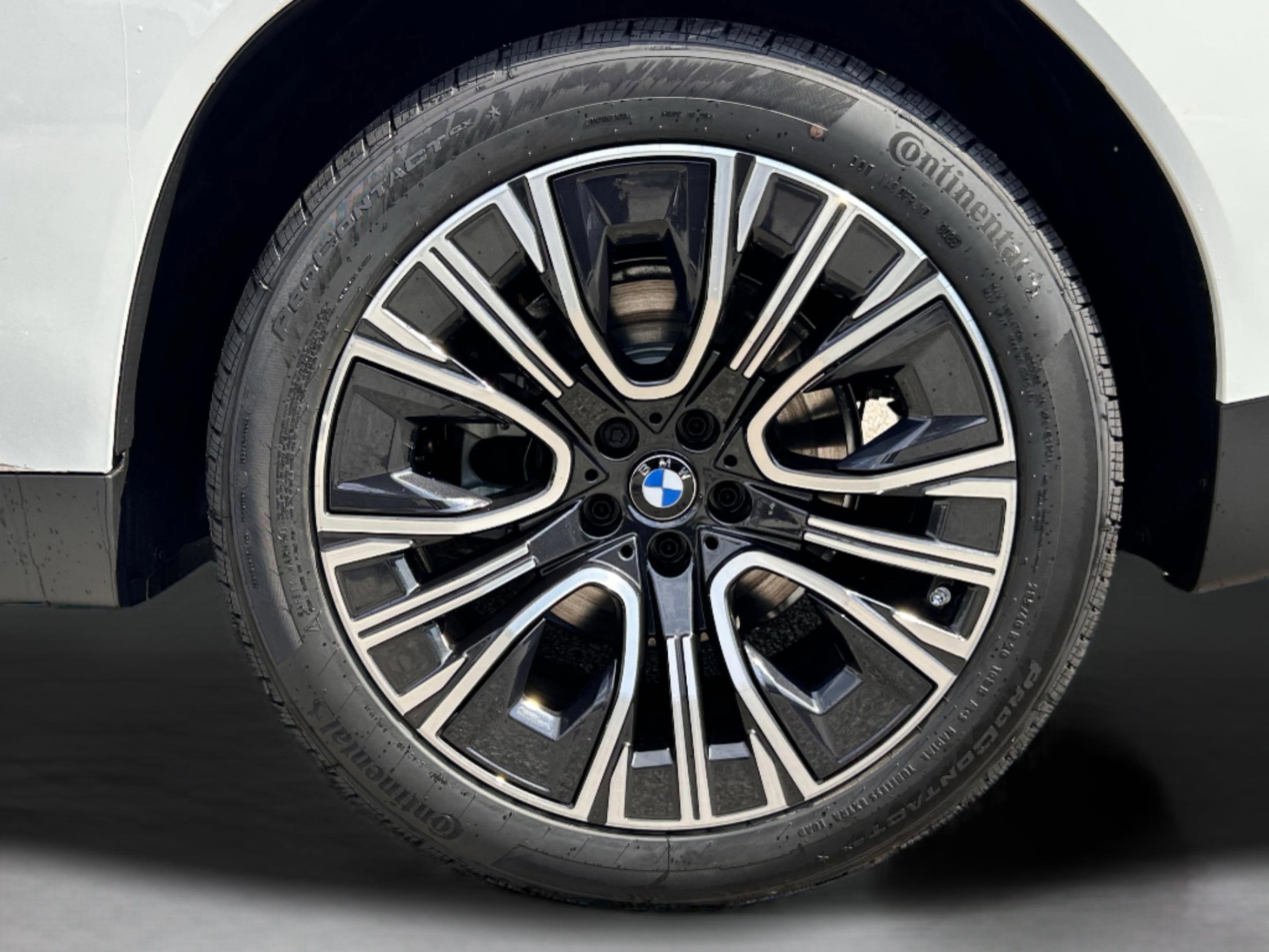 Used 2026 BMW X3 xDrive30 w/ Convenience Package image 8