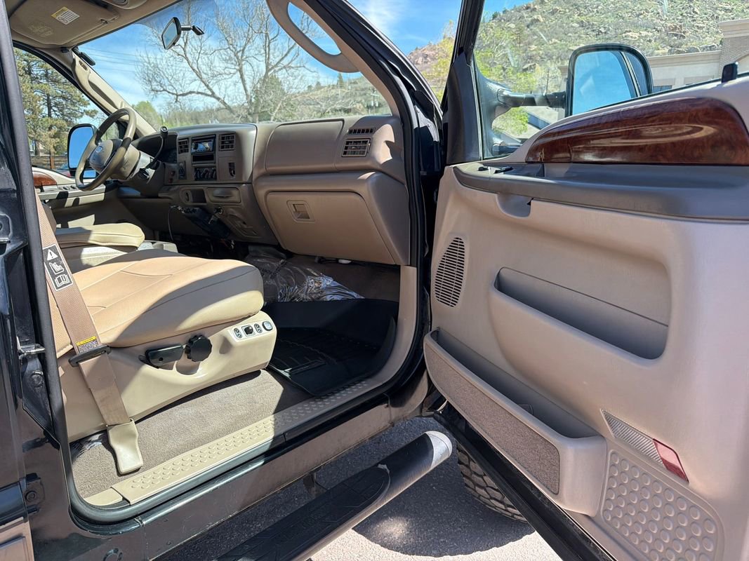Used 2003 Ford F250 XL AWD/4WD image 16