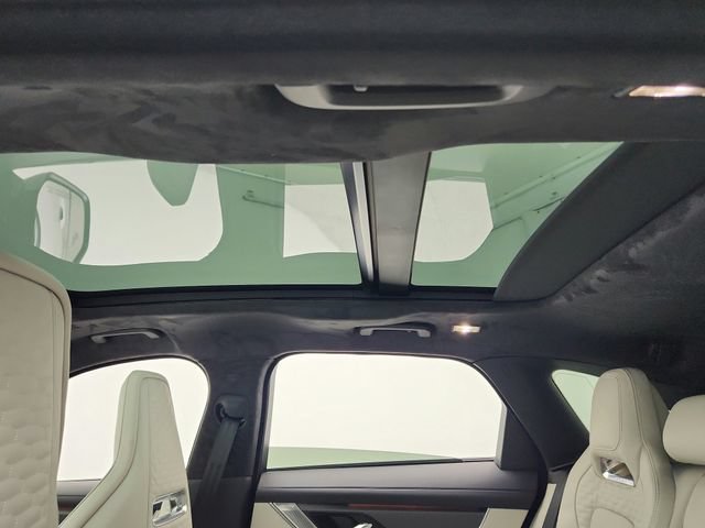 Certified 2026 Jaguar F-PACE SVR AWD/4WD image 26
