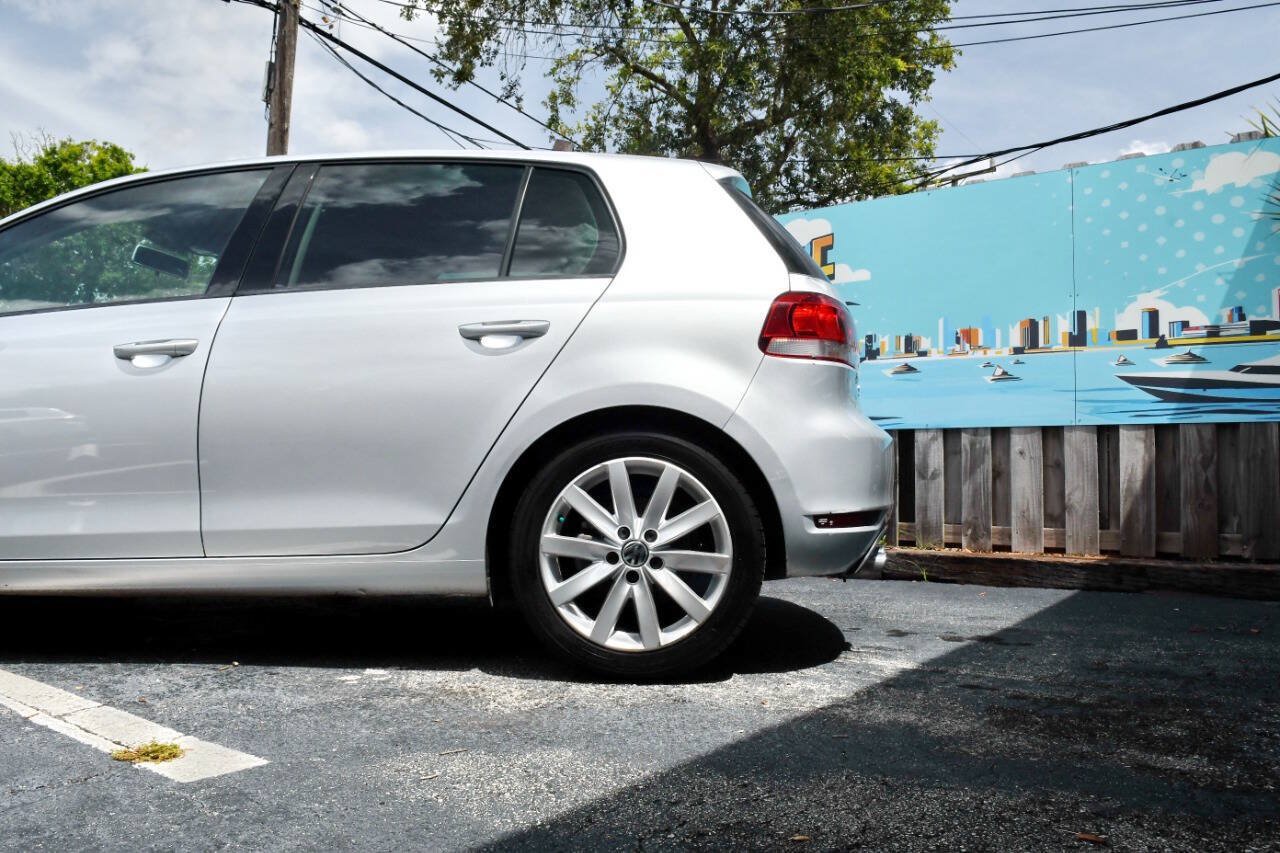 Used 2011 Volkswagen Golf TDI FWD image 9