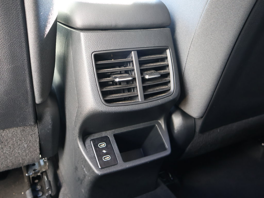 Used 2026 Kia Seltos LX AWD/4WD image 10