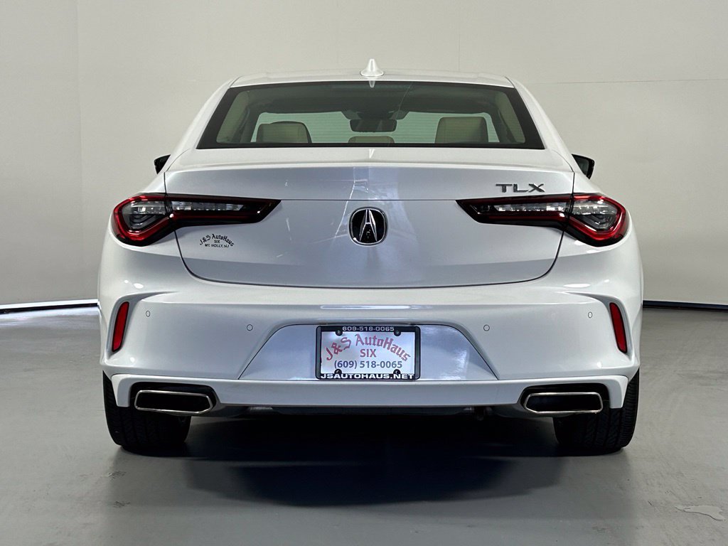 Used 2023 Acura TLX w/ Technology Package FWD image 6