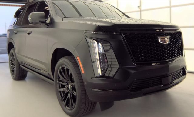 Certified 2025 Cadillac Escalade Sport w/ Touring Package AWD/4WD image 3