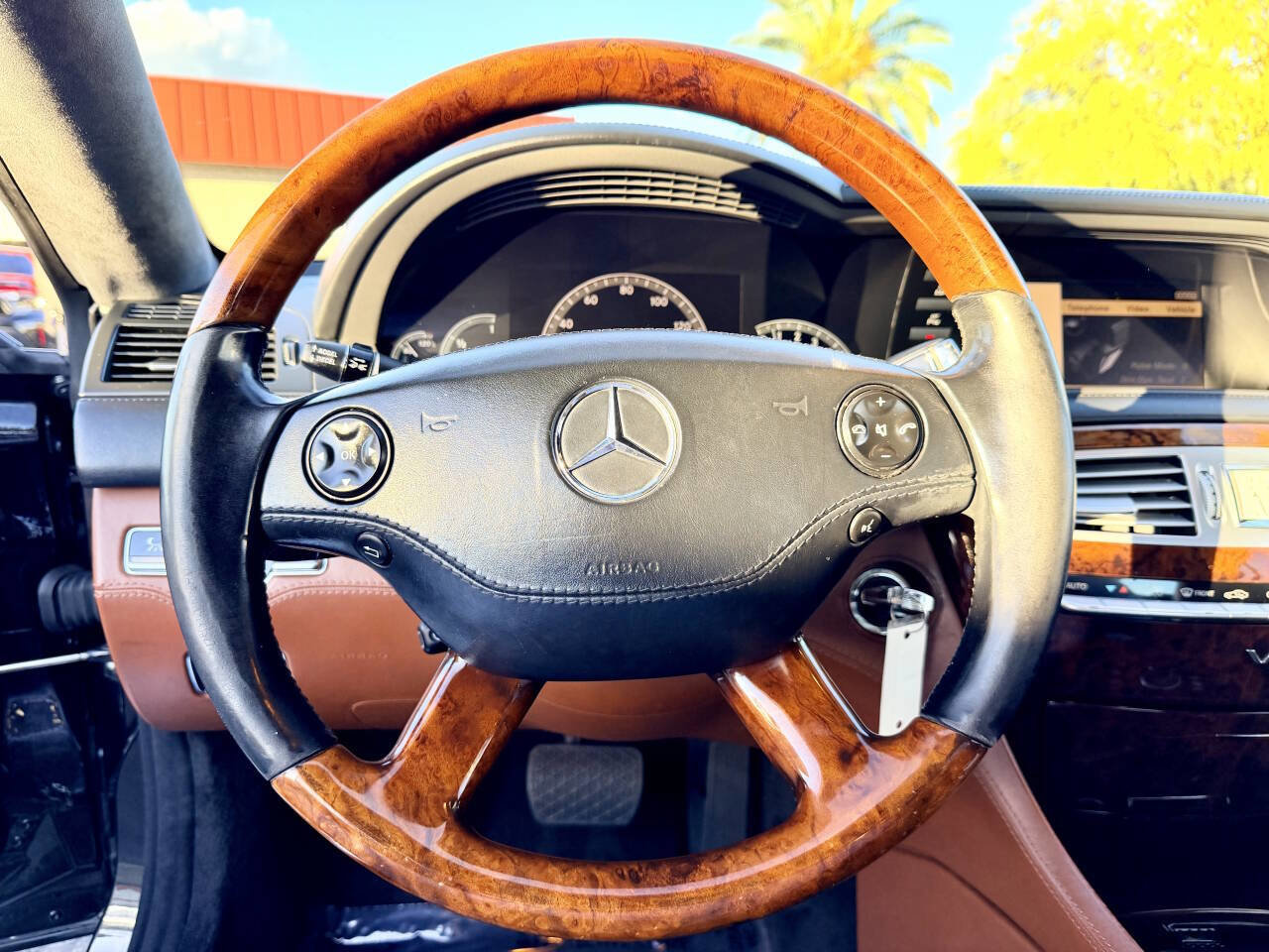 Used 2007 Mercedes-Benz CL 600 image 17