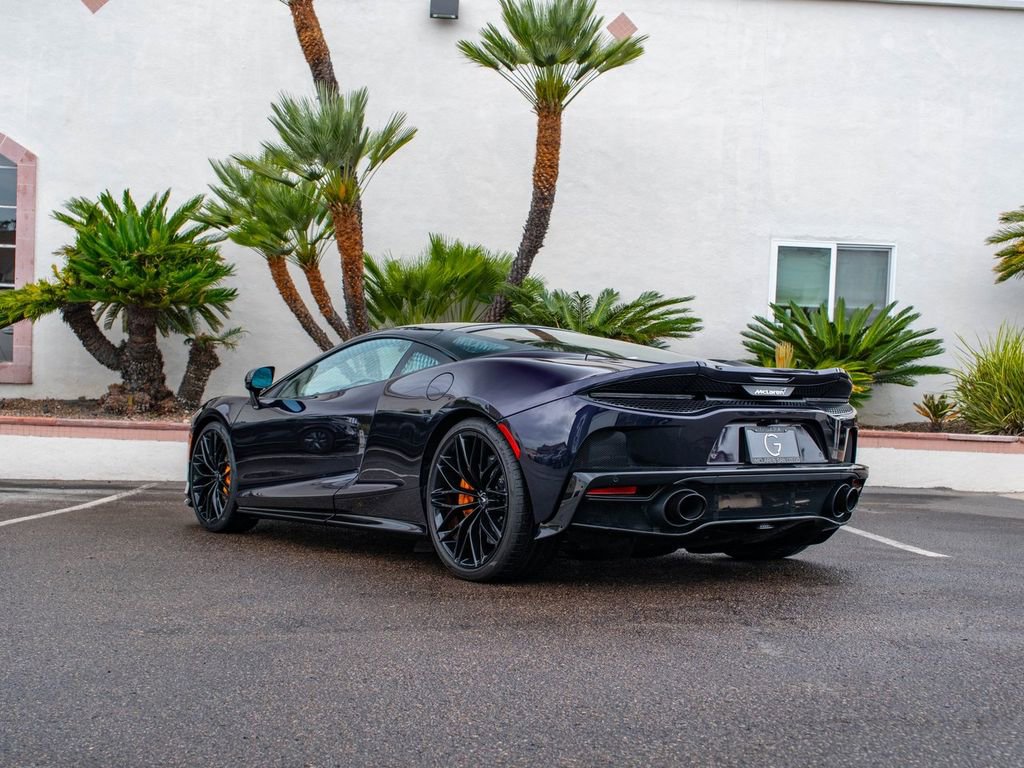 Used 2023 McLaren GT image 31