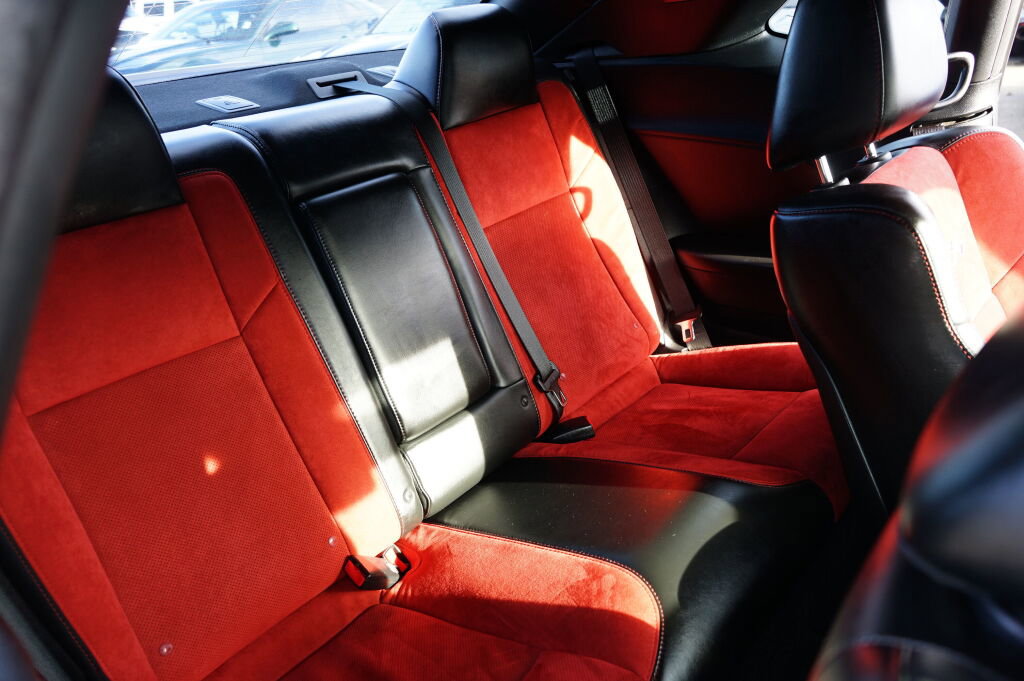 Used 2016 Dodge Challenger R/T Plus image 15