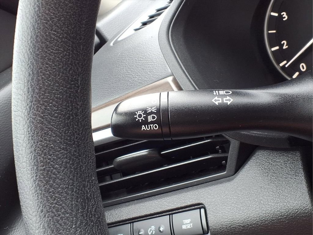 Used 2024 Nissan Altima 2.5 SV FWD image 17