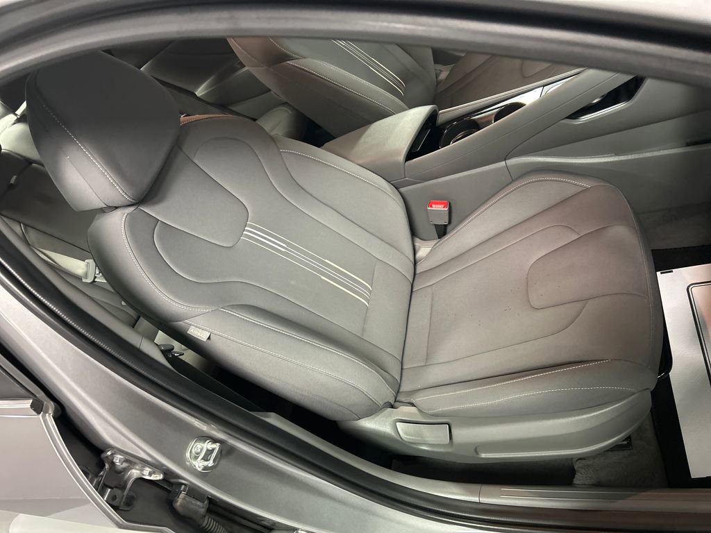Used 2024 Hyundai Elantra SEL w/ Convenience Package image 24