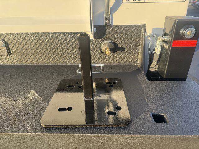 New 2025 RAM 5500 Tradesman AWD/4WD image 20