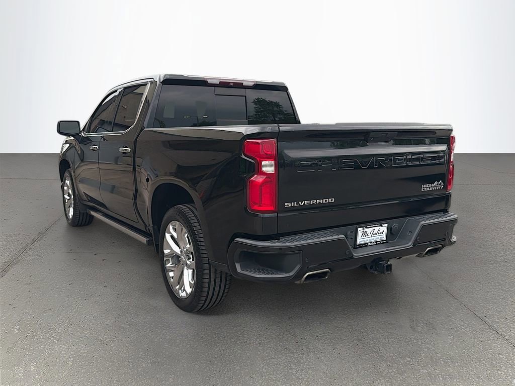 Used 2019 Chevrolet Silverado 1500 High Country w/ Technology Package AWD/4WD image 6
