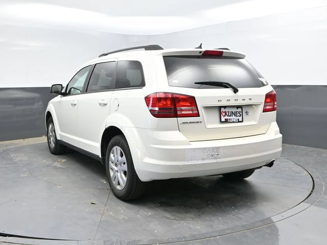 Used 2016 Dodge Journey SE w/ Flexible Seating Group FWD image 11