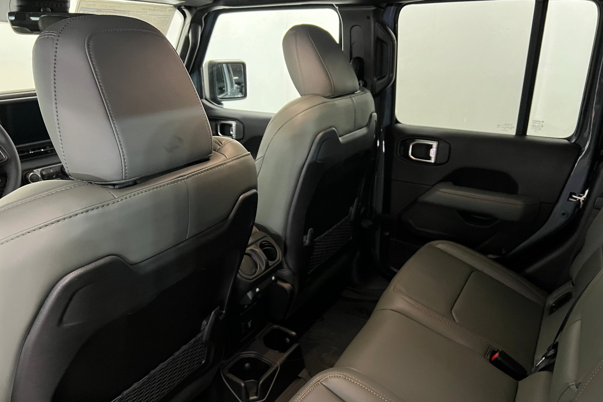 New 2025 Jeep Gladiator Mojave AWD/4WD image 19