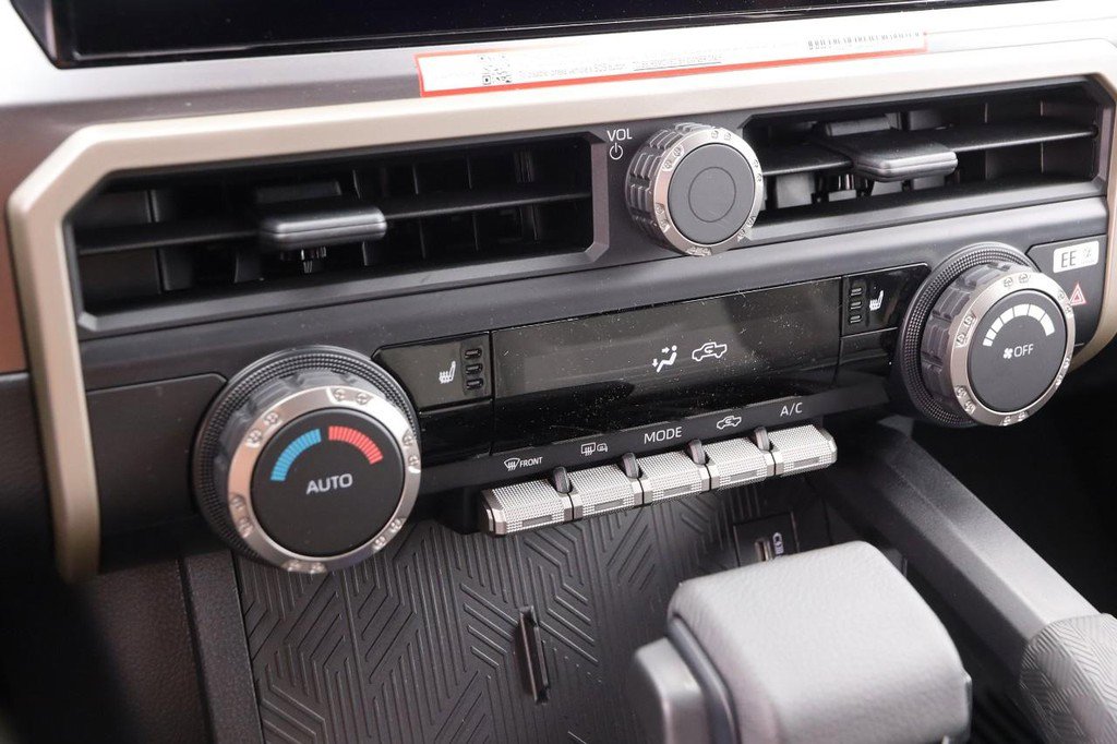 New 2026 Toyota Tacoma TRD Off-Road image 18