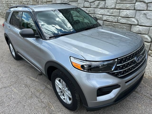 Certified 2023 Ford Explorer XLT AWD/4WD image 7